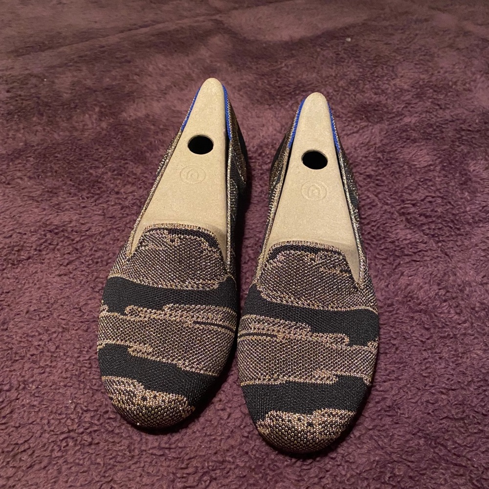 EEUC Rothy’s Golden Shimmer Loafer size 9